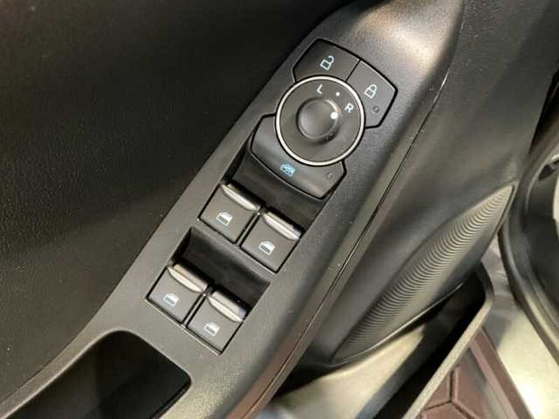 Ford Puma Cool & Connect Tempomat. Spurhalteassistent. Klimaanlage
