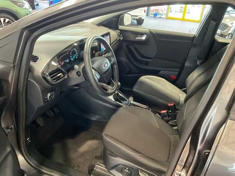 Ford Puma Cool & Connect Tempomat. Spurhalteassistent. Klimaanlage