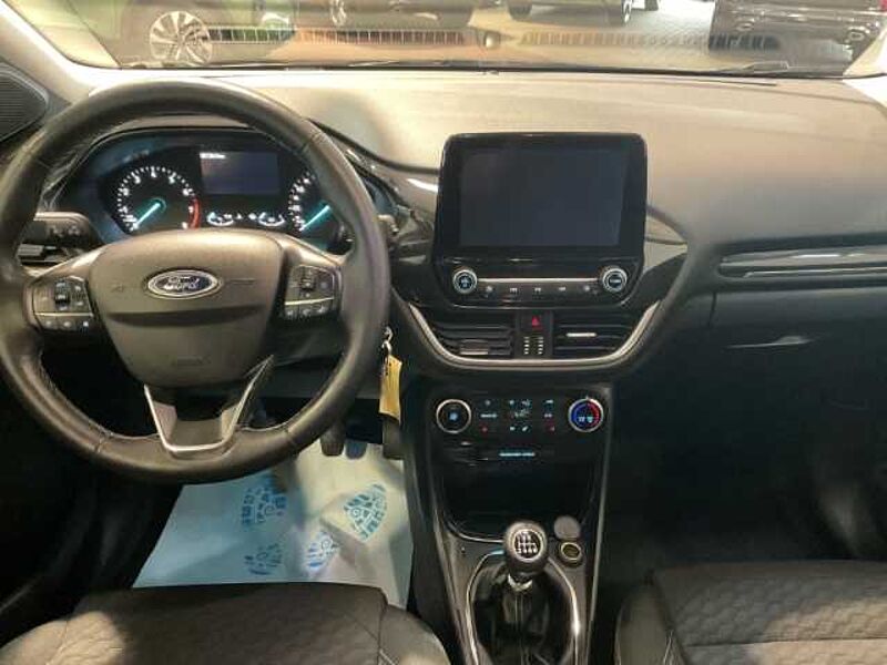 Ford Puma Design Titanium+AHK+Navi+Sitzheizung+Tempomat