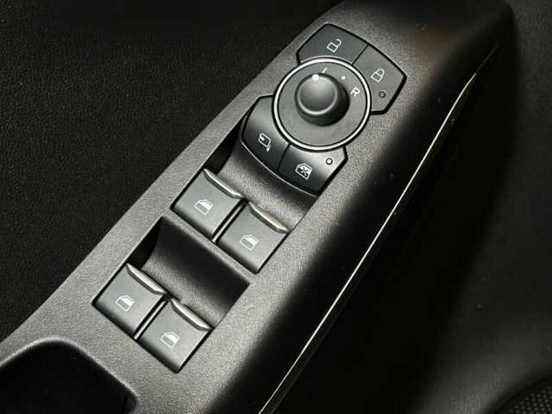 Ford Puma Titanium+Kamera+Navi+Winter-P. +Tempo