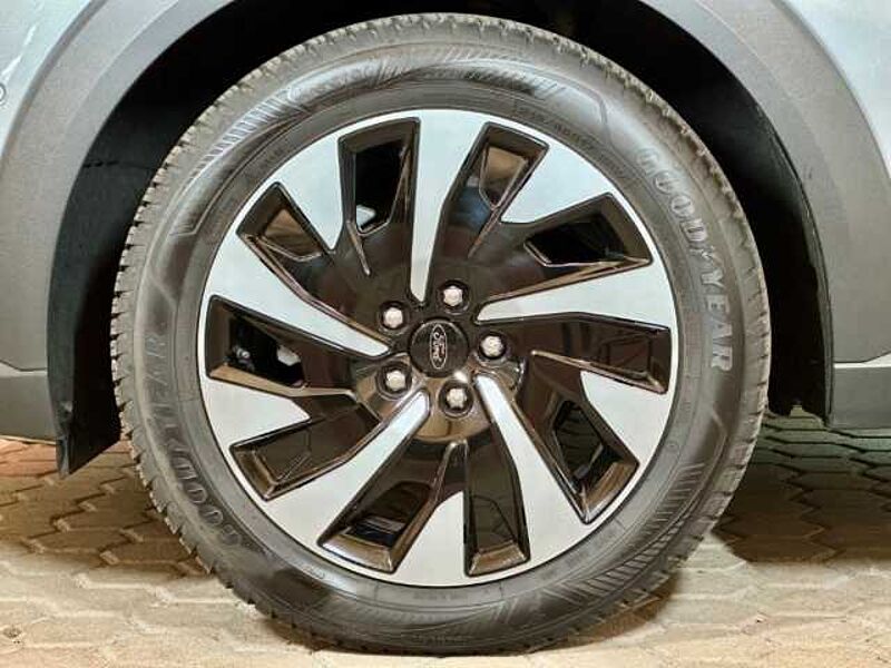 Ford Puma Titanium+Kamera+Navi+Winter-P. +Tempo