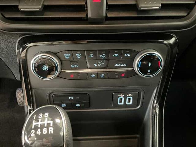 Ford EcoSport Titanium+Kamera+Tempomat+Sitzheizung