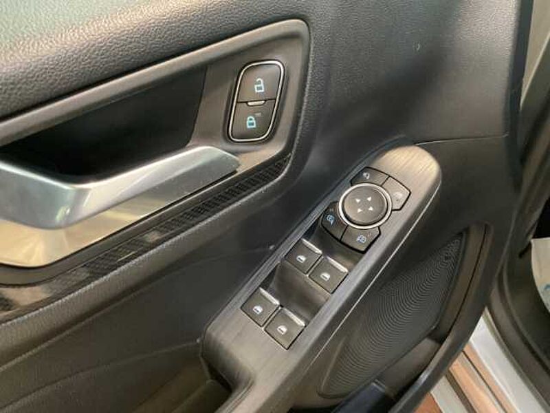 Ford Kuga ST-Line X PHEV+elek. AHK+LED+B&O+Navi+Kamera