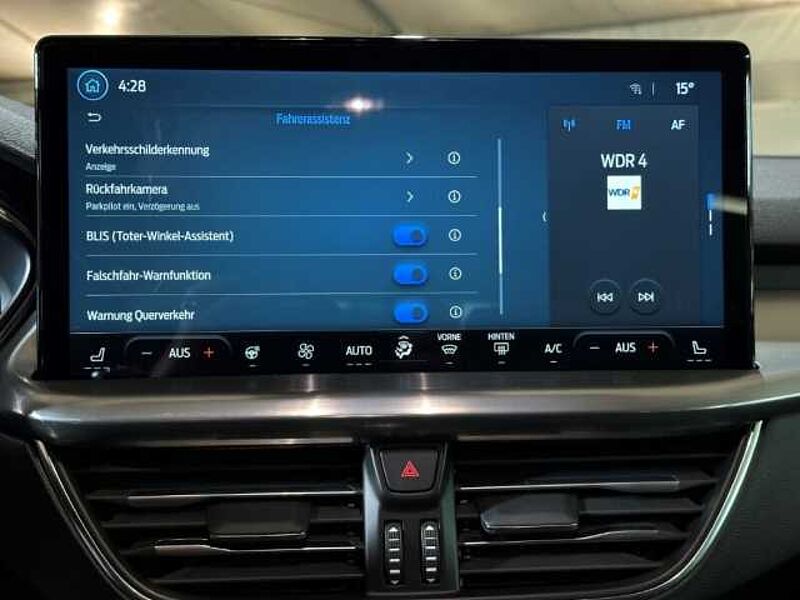 Ford Focus Titanium X+5J. Garantie*+Automatik+B&O