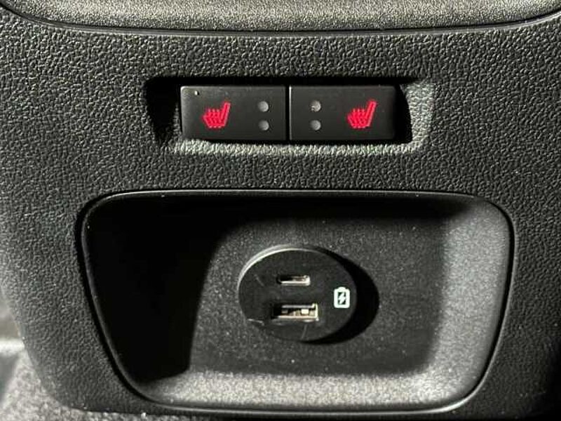 Ford Kuga Vignale+Automatik+AHK+B&O+Head-Up+Key-Free