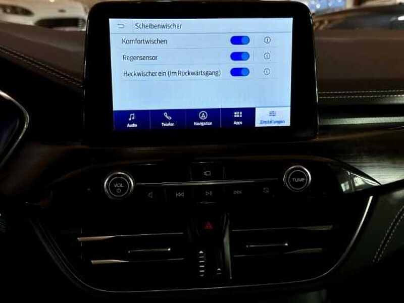 Ford Kuga Vignale+Automatik+AHK+B&O+Head-Up+Key-Free