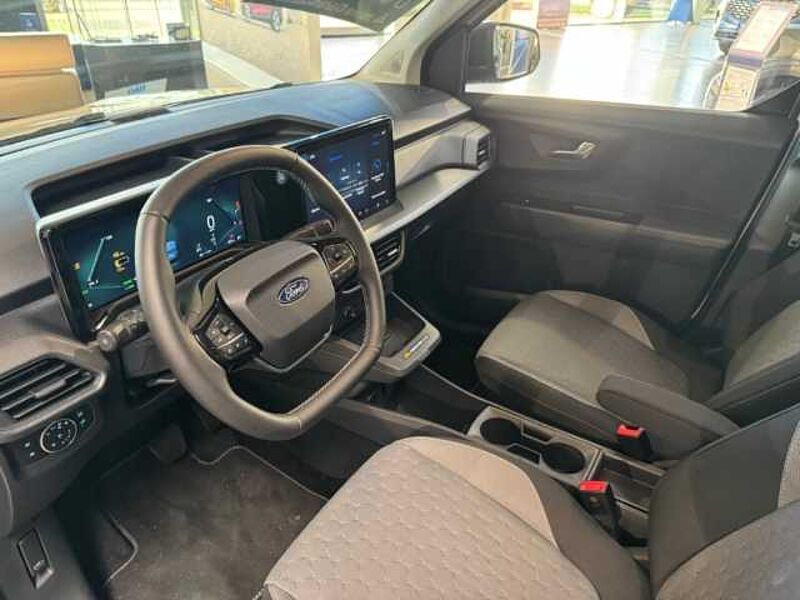 Ford Tourneo Courier BEV Titanium Rückfahrkamera+Klima+KeyFree