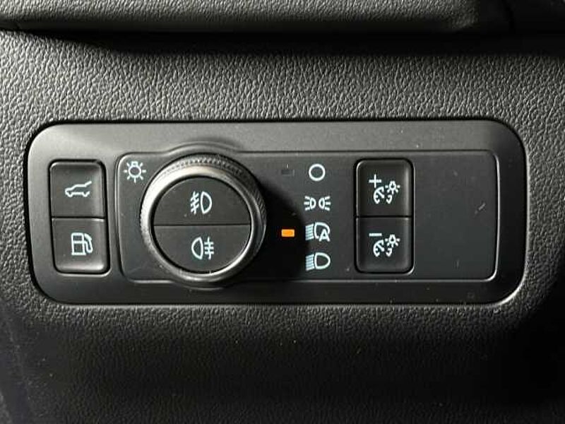 Ford Kuga Vignale+Pano+AHK+B&O+Head-Up+Key-Free