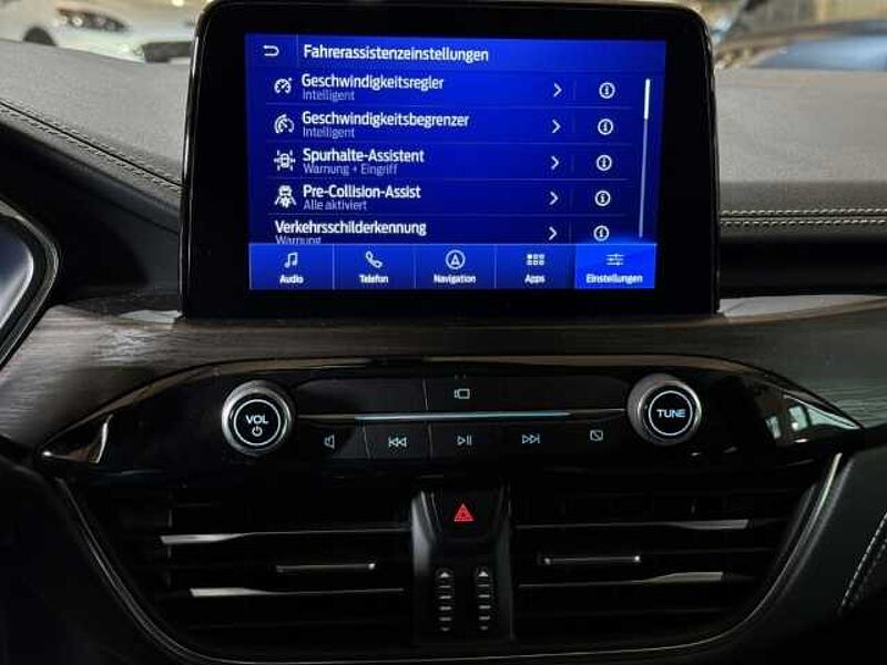 Ford Kuga Vignale+Pano+AHK+B&O+Head-Up+Key-Free