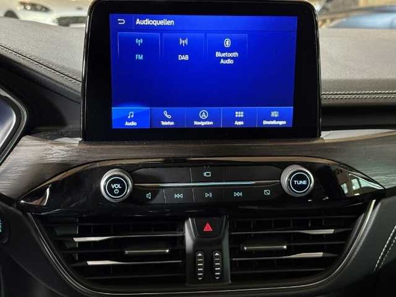 Ford Kuga Vignale+Pano+AHK+B&O+Head-Up+Key-Free