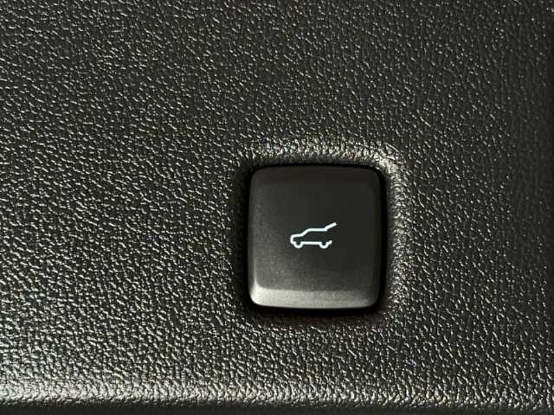 Ford Kuga ST-Line X+Automatik+Pano+Head-Up+Kamera