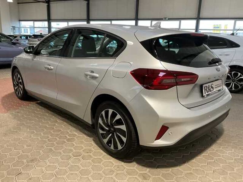 Ford Focus Titanium+Kamera+LED+4 Jahre Garantie'*