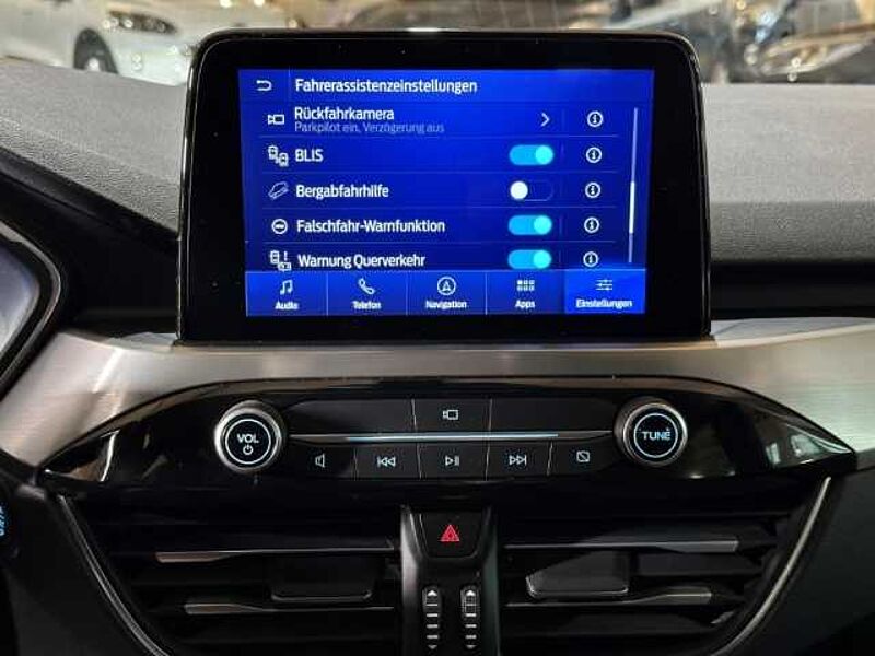 Ford Kuga Titanium+Automatik+Head-Up+Key-Free+Kamera