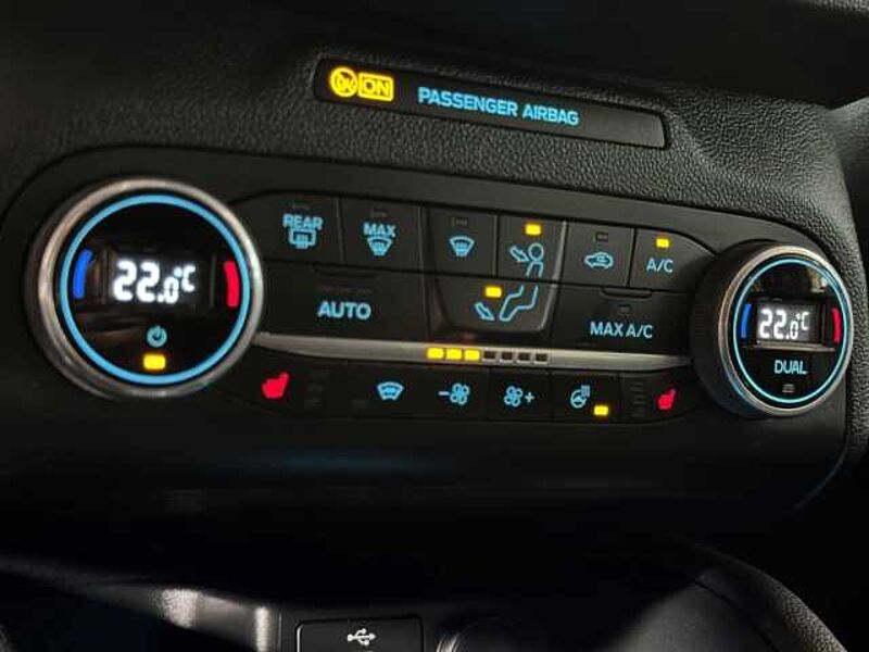 Ford Kuga Titanium+Automatik+Head-Up+Key-Free+Kamera