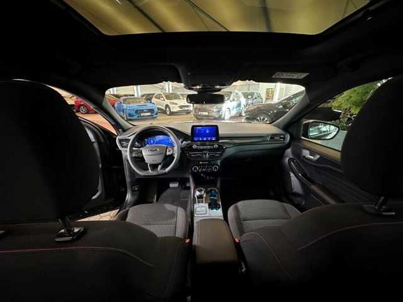 Ford Kuga ST-Line+Allrad+Pano+AHK+Key-Free+Kamera