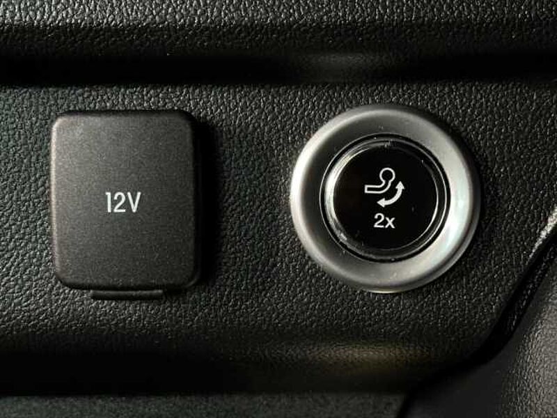 Ford Kuga ST-Line+Allrad+Pano+AHK+Key-Free+Kamera