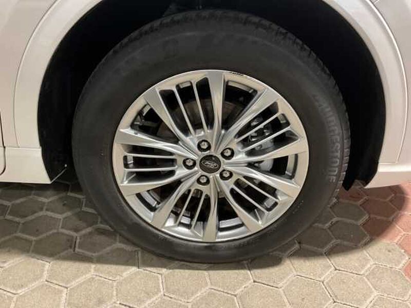 Ford Kuga Plug-In Hybrid Vignale Pano. RÜCKF. NAVI. PDC. Frontkamera