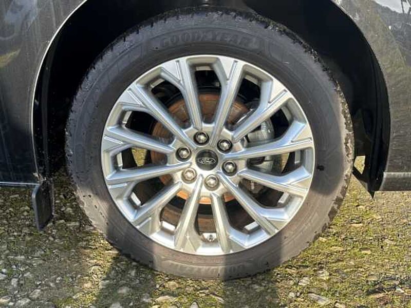 Ford Tourneo Custom Bus 320 L1 Titanium X FWD+8 Sitzer