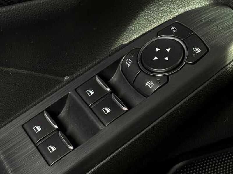 Ford Kuga ST-Line X+Pano+AHK+Head-Up+B&O+Key-Free