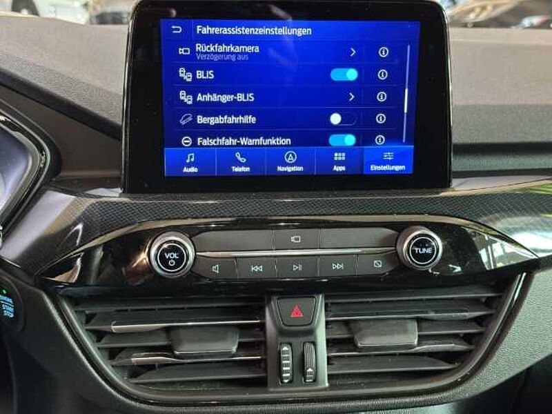 Ford Kuga ST-Line X+Pano+AHK+Head-Up+B&O+Key-Free