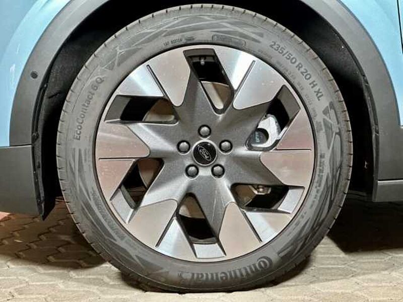 Ford Explorer Premium Extended Range+Pano+AHK+LED-Matrix