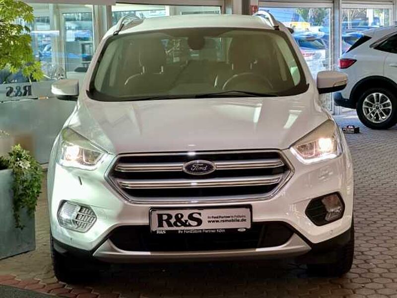 Ford Kuga Titanium+Kamera+Navi+Key-Free+Winter-P.