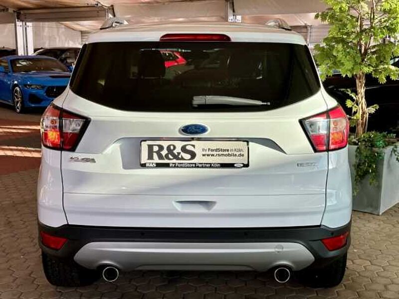 Ford Kuga Titanium+Kamera+Navi+Key-Free+Winter-P.