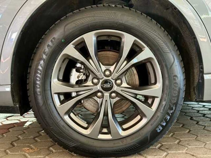 Ford Kuga ST-Line X+AHK+B&O+Key-Free+BLIS+Kamera