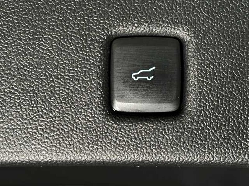 Ford Kuga Titanium X+Automatik+AHK+Kamera+B&O+Navi