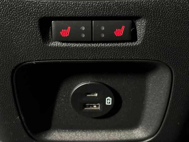 Ford Kuga Vignale+Pano+AHK+B&O+Head-Up+Key-Free