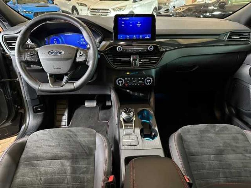 Ford Kuga ST-Line X+Automatik+AHK+B&O+Kamera+Navi