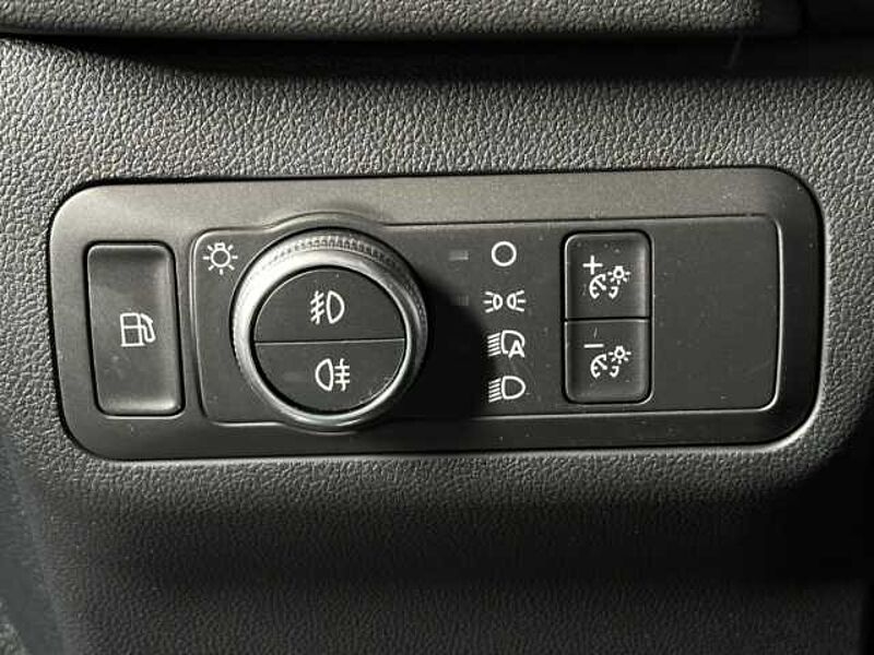 Ford Kuga ST-Line+Automatik+Kamera+Head-Up+Winter-P.