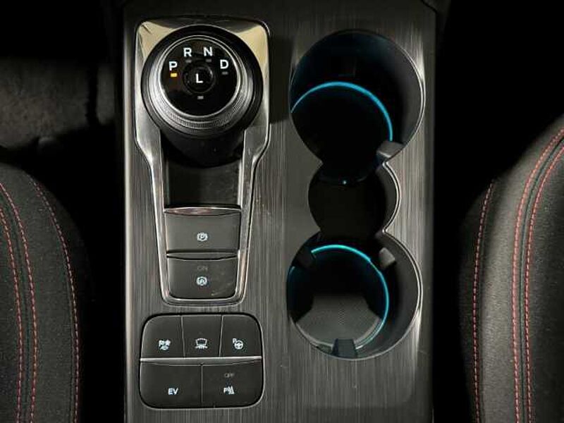 Ford Kuga ST-Line+Automatik+Kamera+Head-Up+Winter-P.