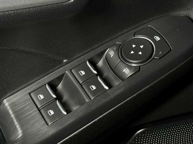 Ford Kuga Cool&Connect+PDC+Navi+Winter-P. +Tempo