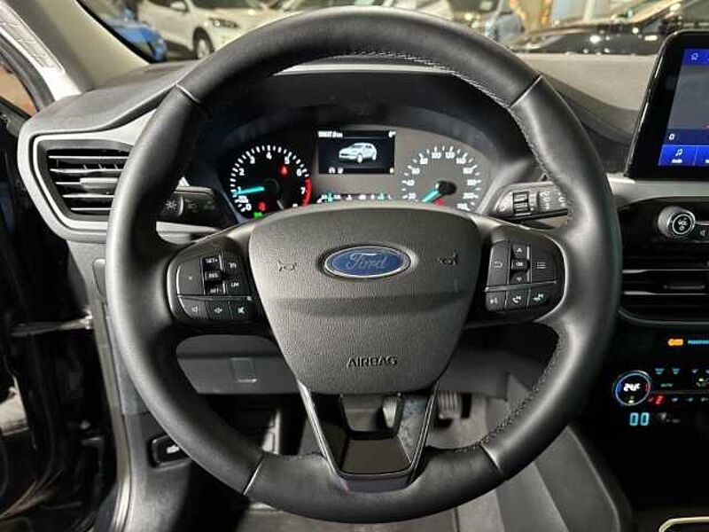 Ford Kuga Cool&Connect+PDC+Navi+Winter-P. +Tempo