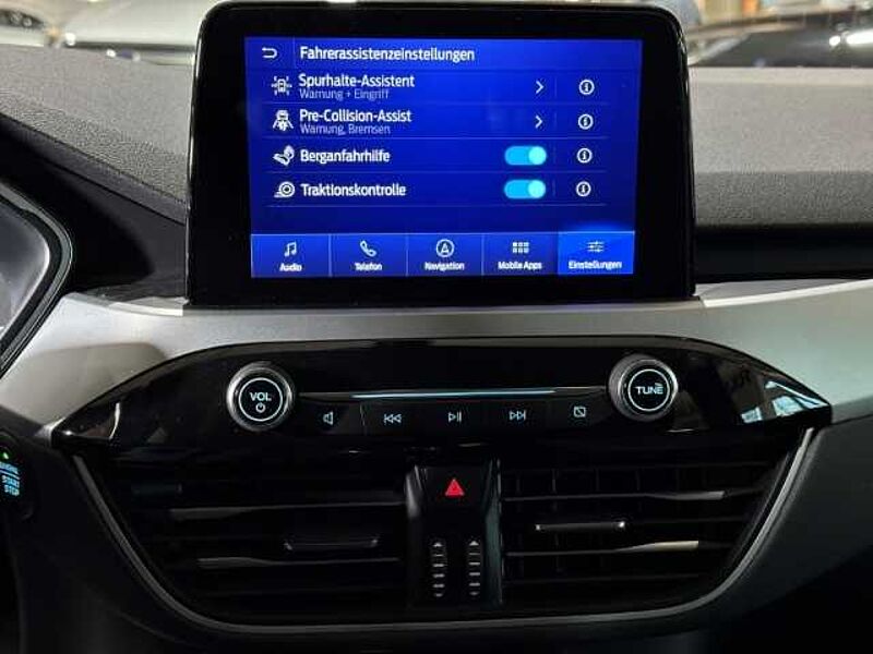 Ford Kuga Cool&Connect+PDC+Navi+Winter-P. +Tempo