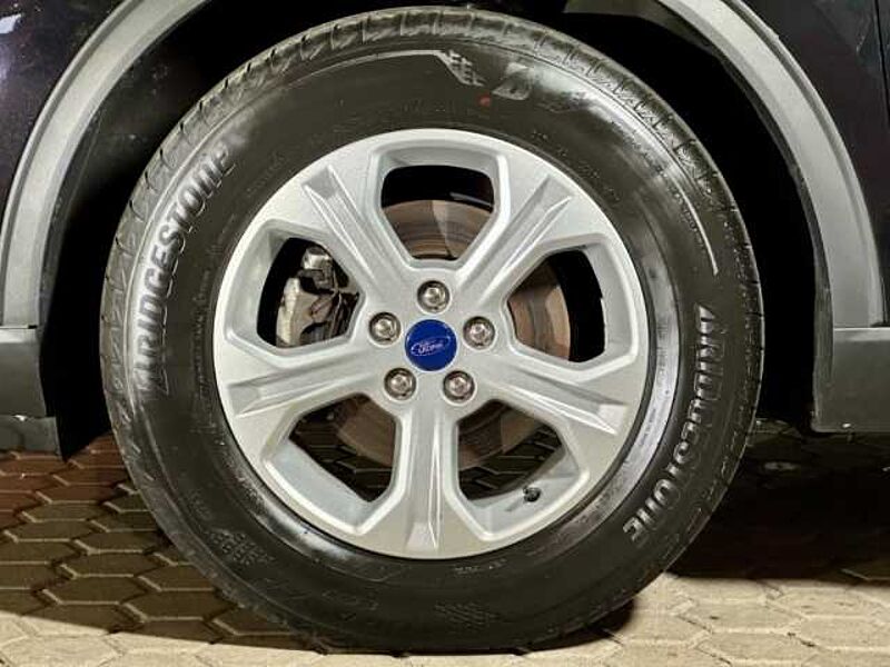 Ford Kuga Cool&Connect+PDC+Navi+Winter-P. +Tempo