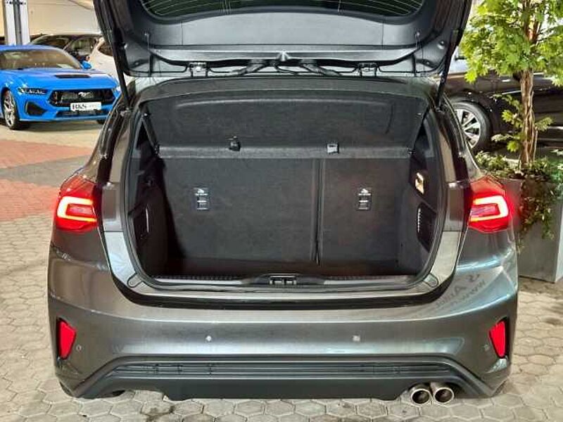 Ford Focus ST-Line+Kamera+Navi+Winter-P. +Tempo